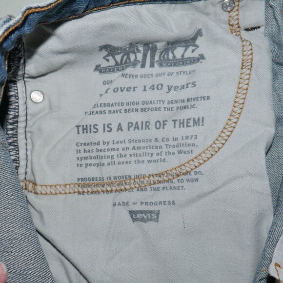 Levis 559 Men's Size 33x34 Jeans Relaxed Fit Straight Leg Medium Wash Denim - Picture 10 of 11